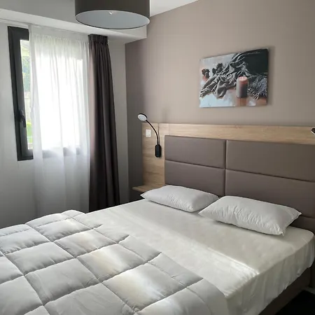 Apartment Gourette: Duplex 10 Pers, Piscine, Animaux Admis - Fr-1-860-1 *